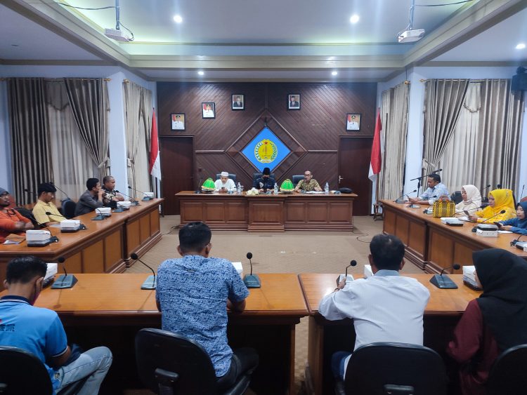 Wakil Bupati Kepulauan Selayar Pimpin Rapat Rencana Gerakan Selayar Sadar Wisata