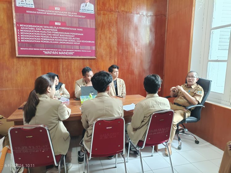 Bahas Pariwisata, Mahasiswa KKN-PPM UGM temui Plt. Kadisparbud Selayar