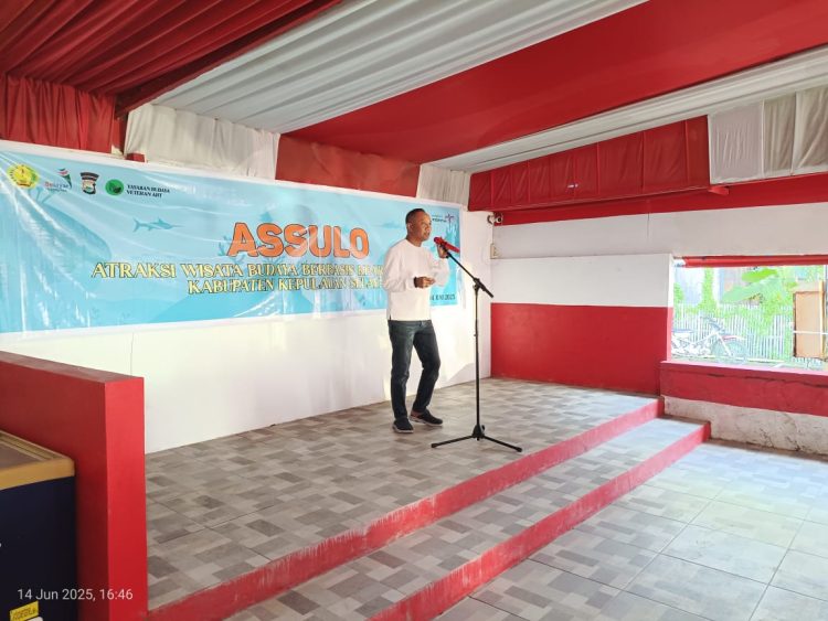 Sambil Kenang Memori Masa Kecil, Bupati Kepulauan Selayar Lepas Peserta Atraksi Assulo.