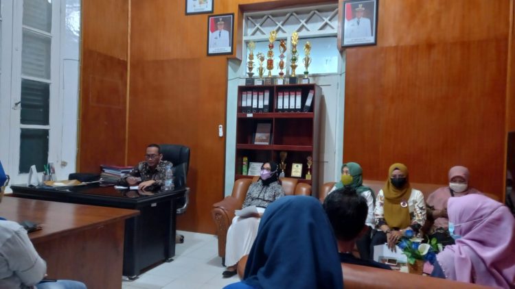 Fokuskan Kualitas Destinasi Wisata Potensial, Kepala Dinas Pariwisata dan Kebudayaan yang Baru Pimpin Rapat Staf Pertama