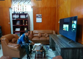 Ikuti Talkshow sebagai Narasumber, Kepala Dinas Pariwisata dan Kebudayaan Apresiasi Konsep Kegiatan Assiring Bitombang