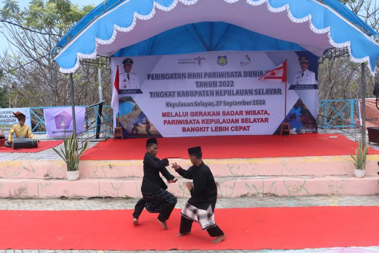 Hari Pariwisata Sedunia Ke-42 Jadi Momentum Pencanangan Gerakan Selayar Sadar Wisata