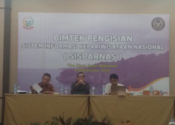 Dukung Penyediaan Data Kepariwisataan Nasional, DISPARBUD Selayar Ikuti Bimtek SISPARNAS 2022