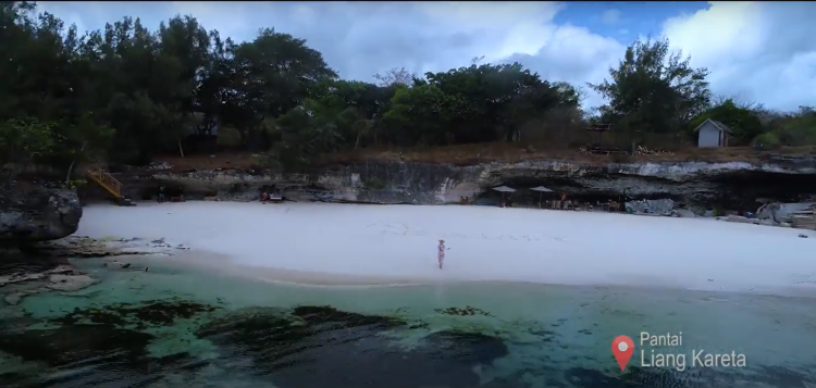 Pantai Liang Kareta
