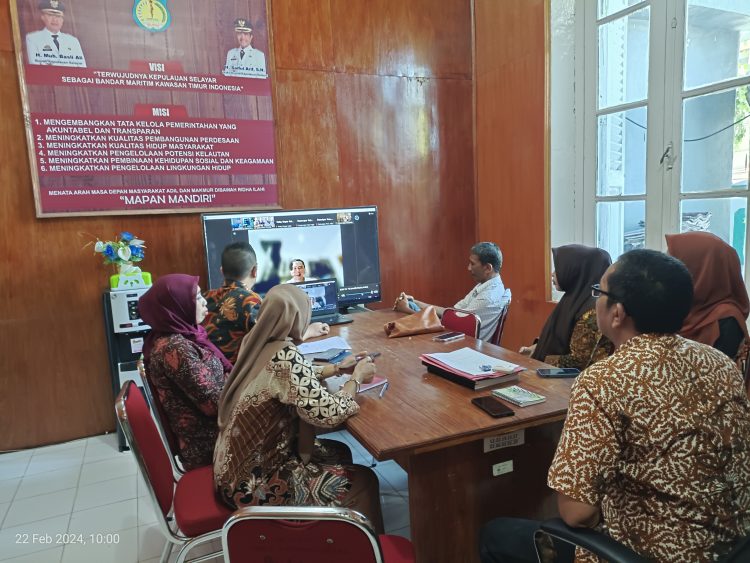 Dukung Program Kemenkomarves, Plt. Kadisparbud Ikuti Zoom Meeting Sosialisasi Program Bangga Berwisata di Indonesia (BBWI)