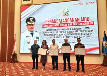 Bupati Kepulauan Selayar Lakukan Penandatanganan MoU Kawasan Ekonomi Khusus Bira dan Taka Bonerate