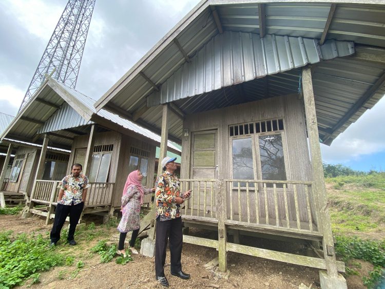 Peningkatan Pengelolaan Aset : Disparbud Selayar Inventarisir Aset Wisata di Puncak Tanadoang